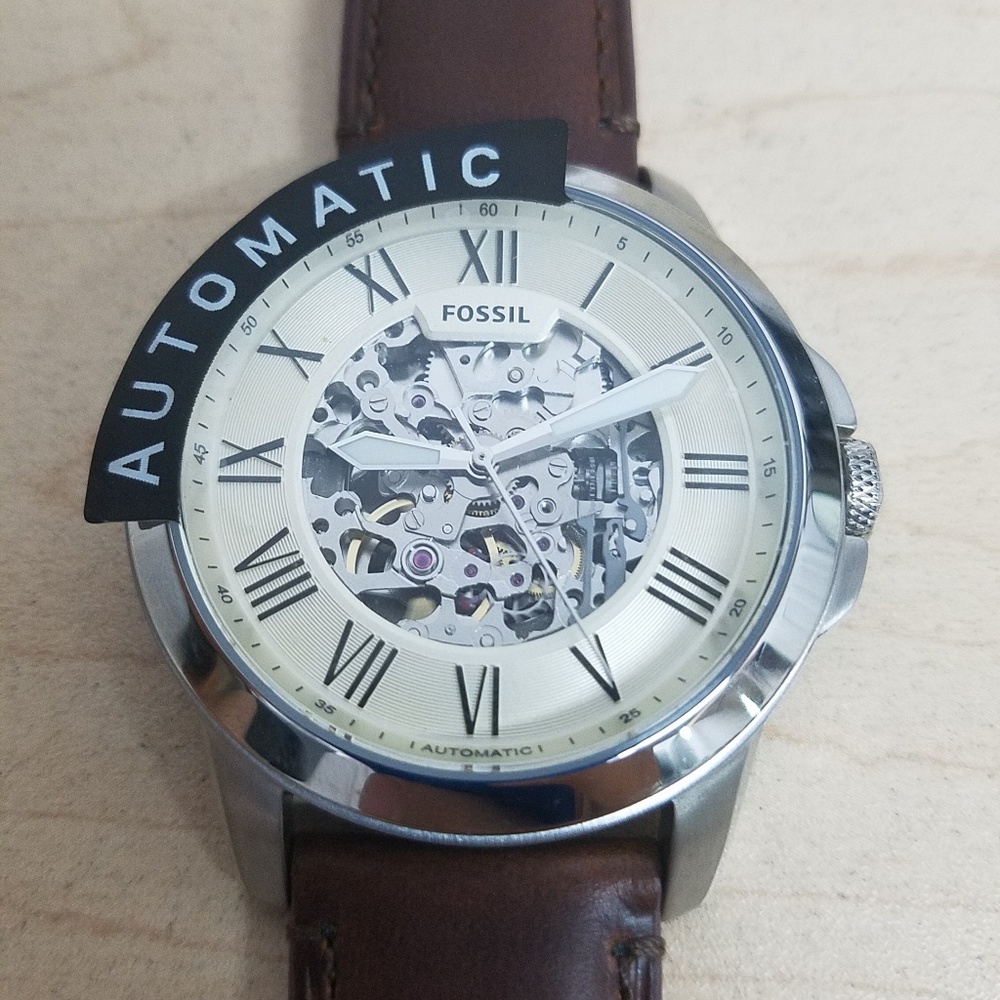 FOSSIL AUTOMATIC WATCH WITH LEATHER BAND
